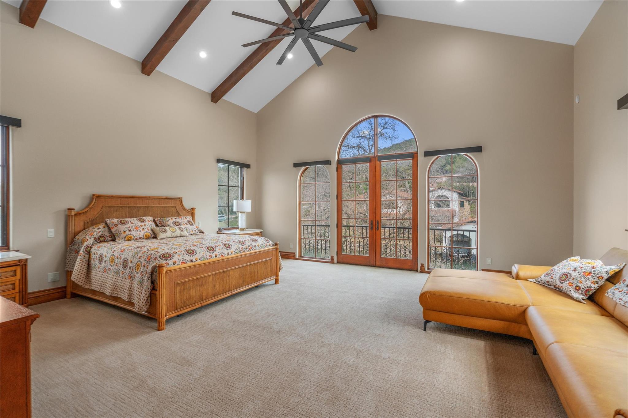 Primary suite with vaulted ceilings